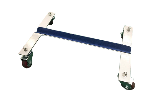 平衡木运输车(图1)