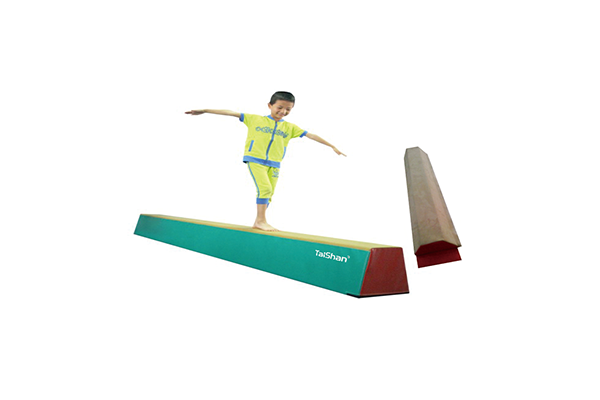 平衡木(图1) 平衡木(图1)