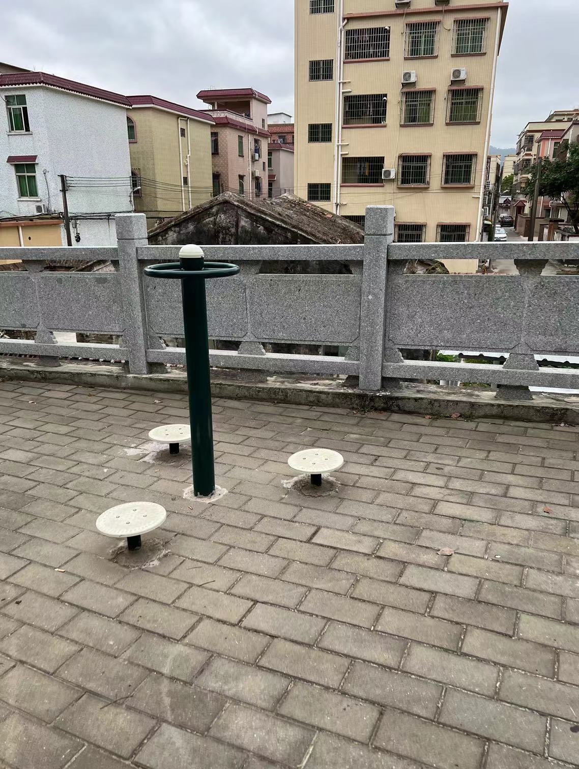 前陇社区居委会南洋亭(图1) 前陇社区居委会南洋亭(图1)