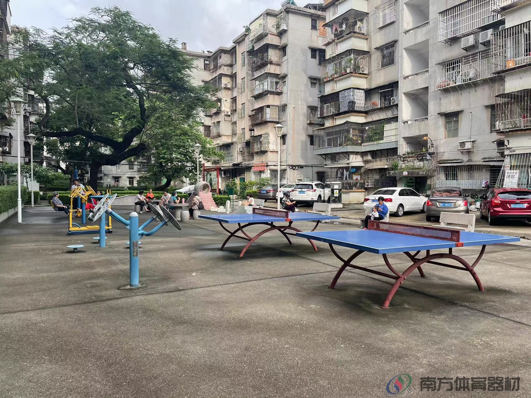 光明街24号旁健身广场(图1)