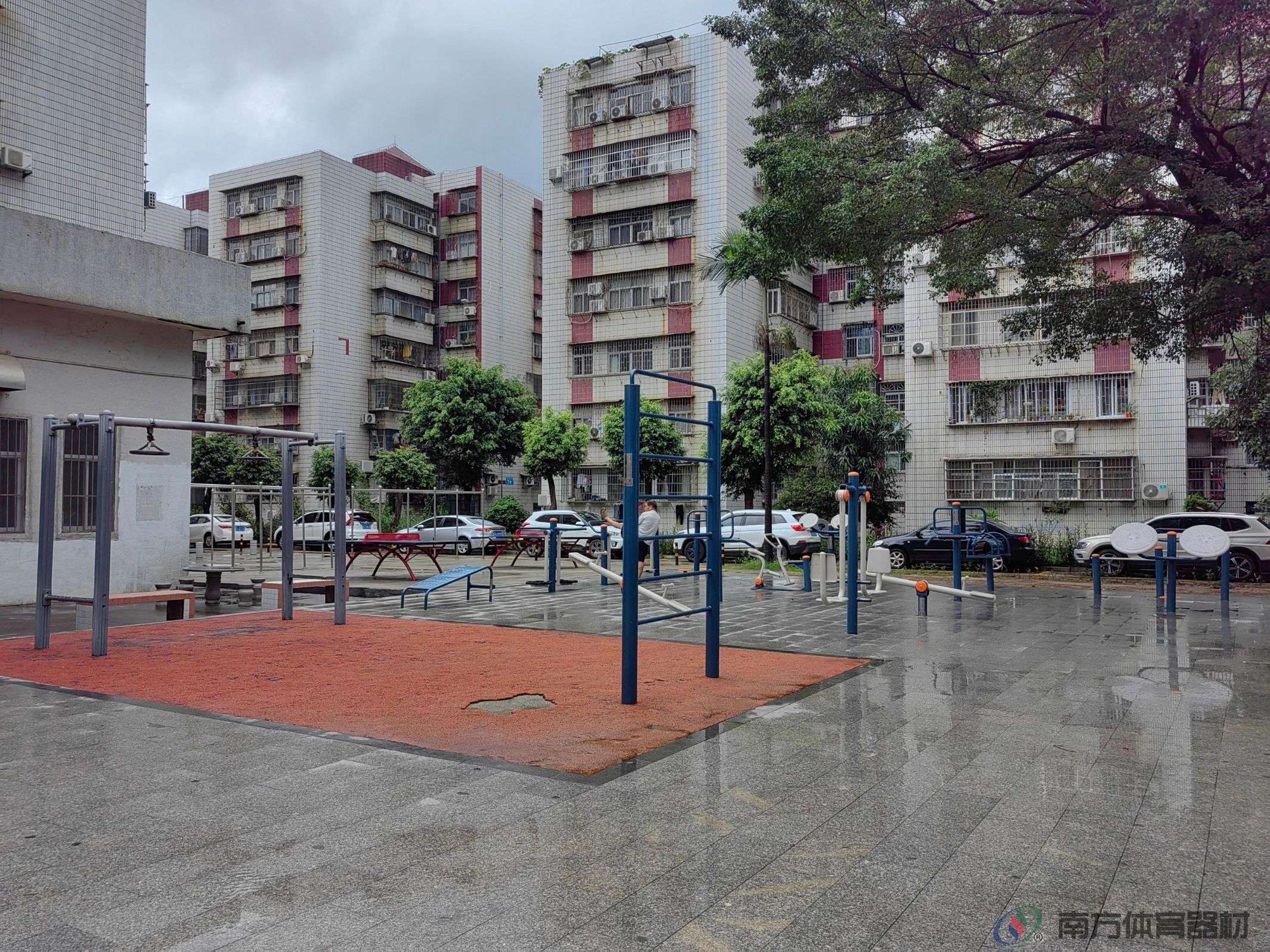 麒麟花园(图1) 麒麟花园(图1)