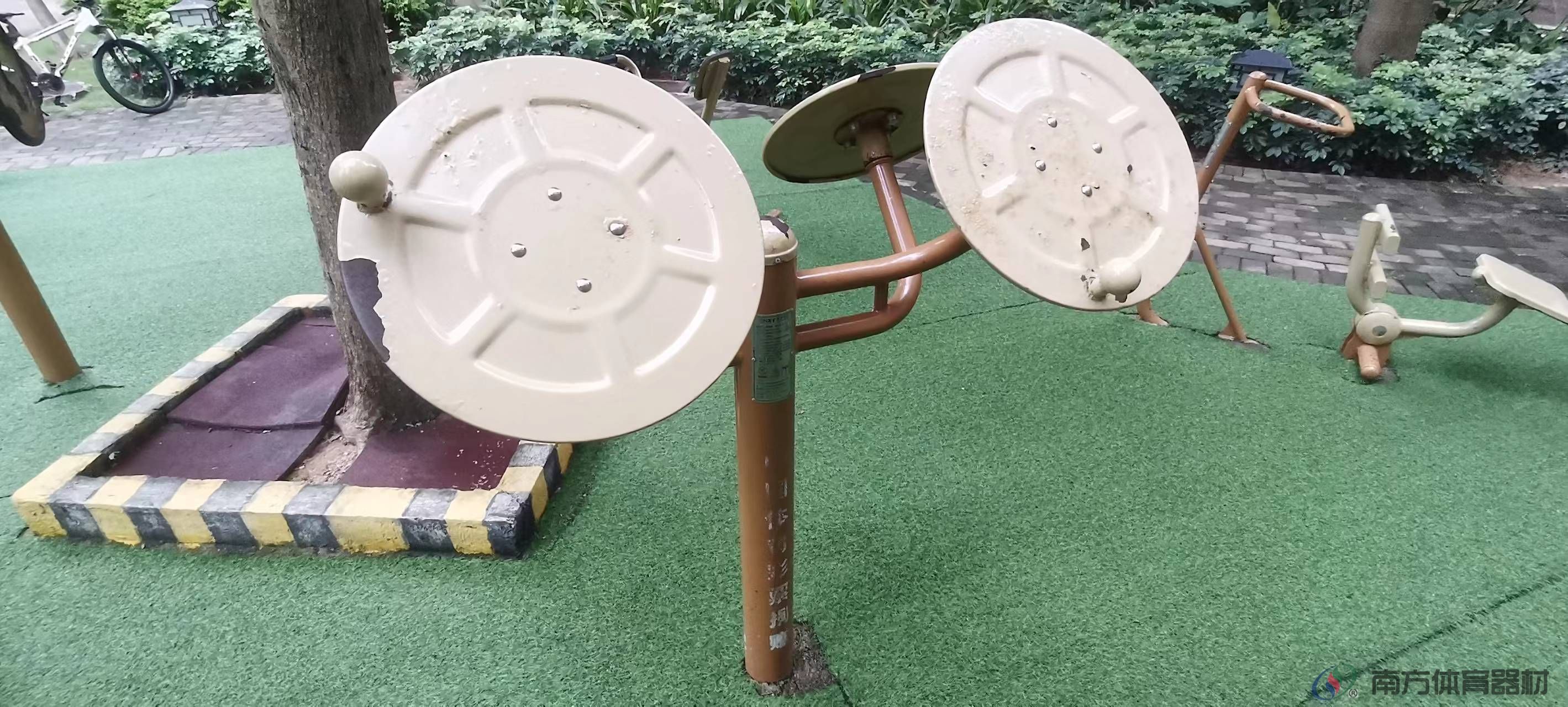 金地花园(图14) 金地花园(图14)