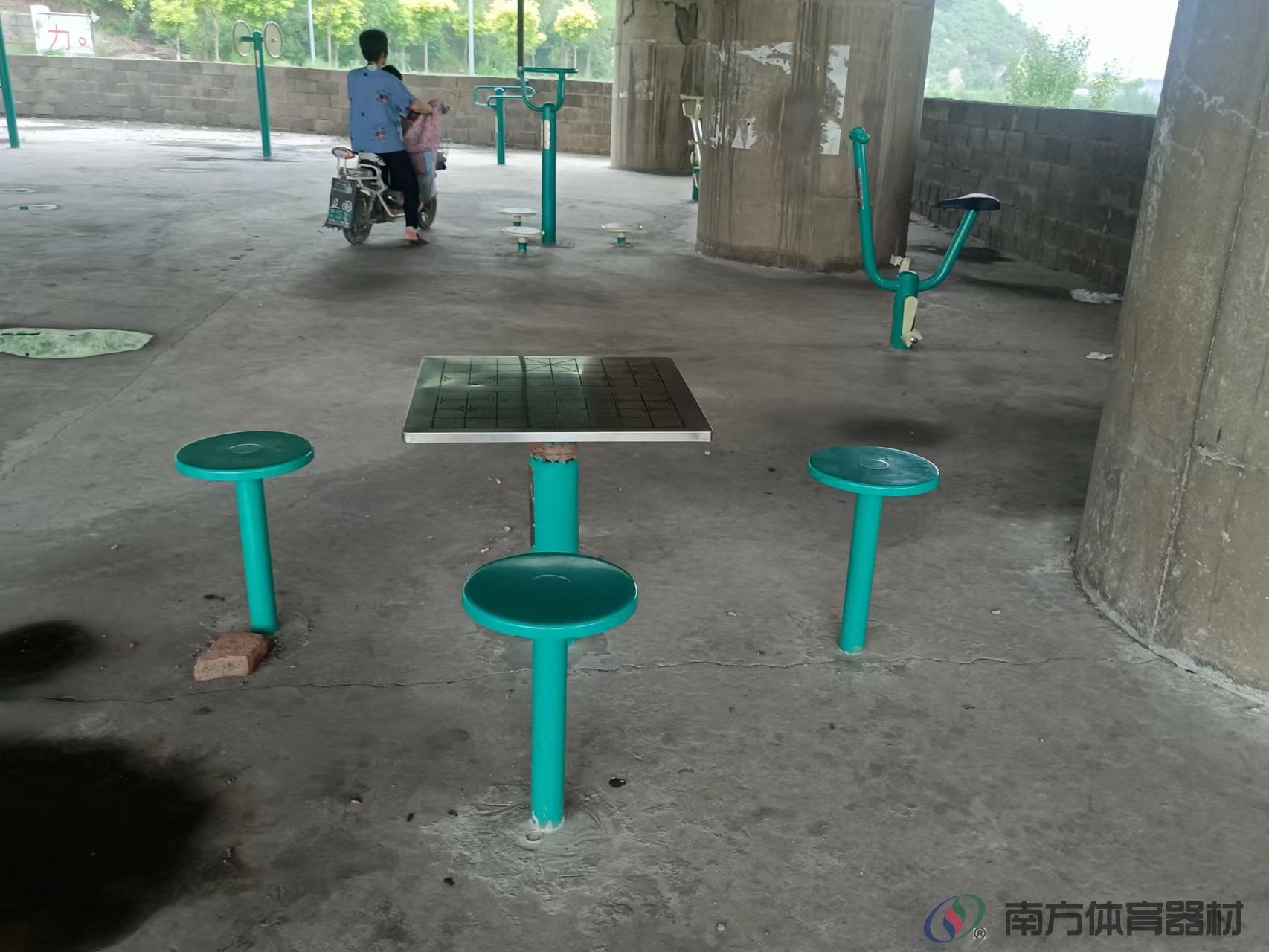 南方体育器材 南方体育器材