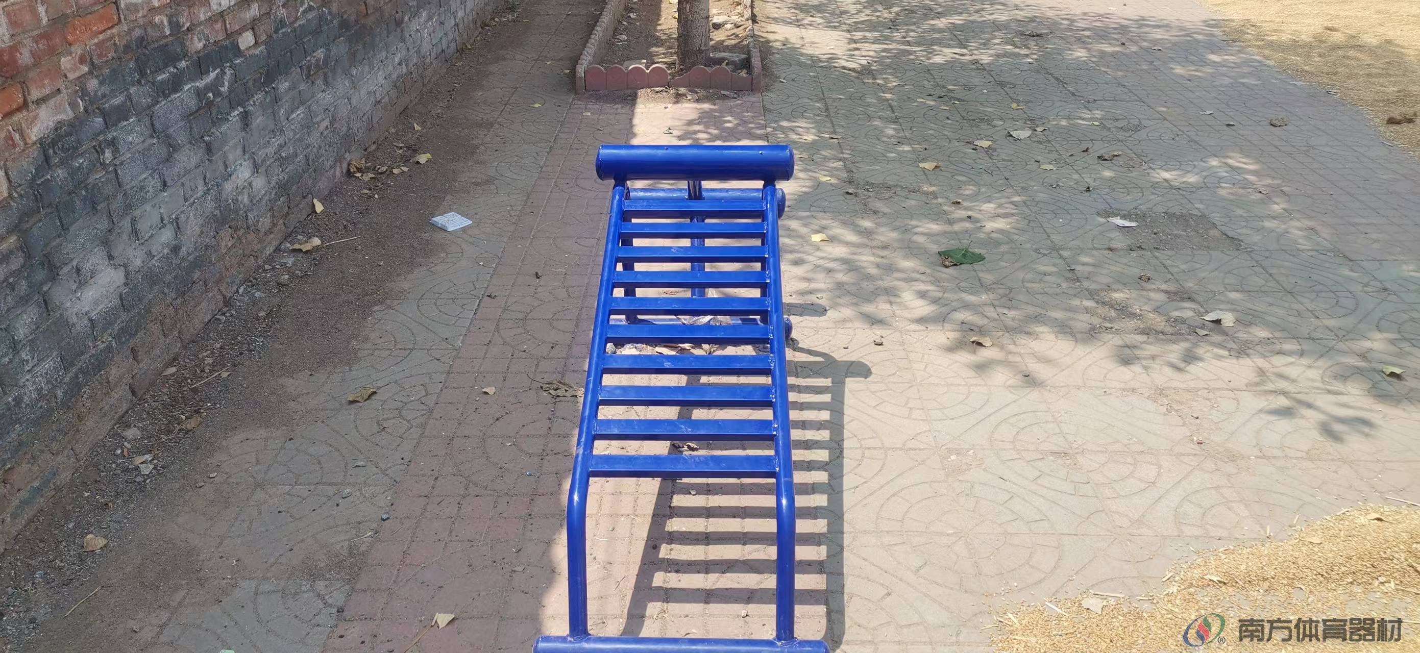 南方体育器材 南方体育器材