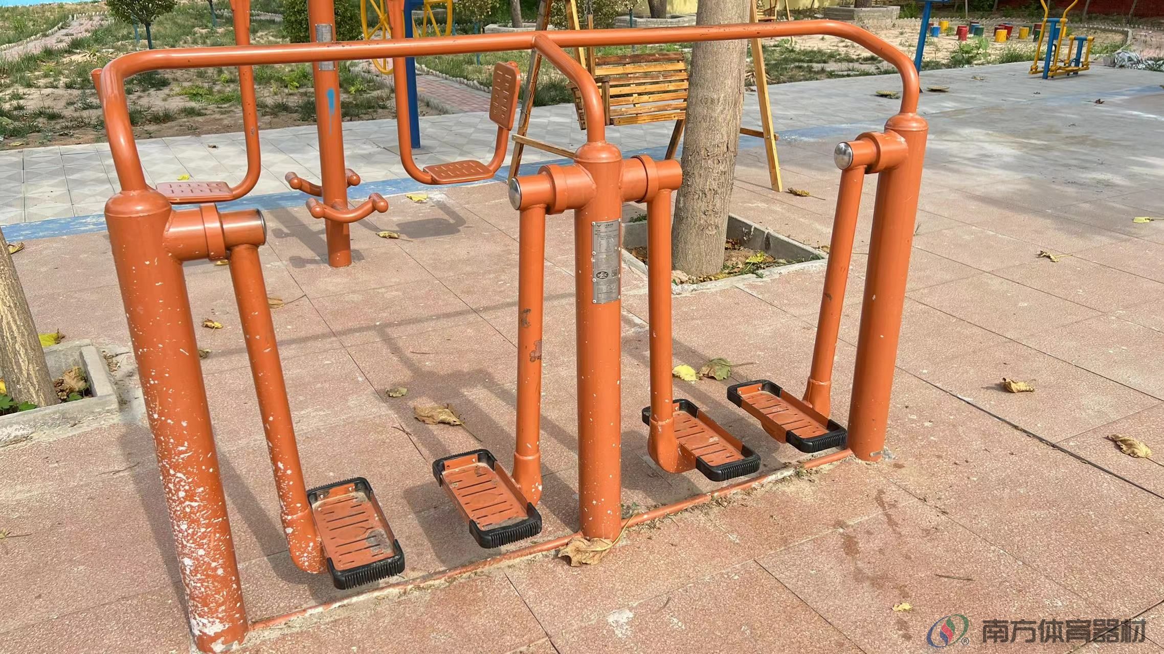 南方体育器材 南方体育器材