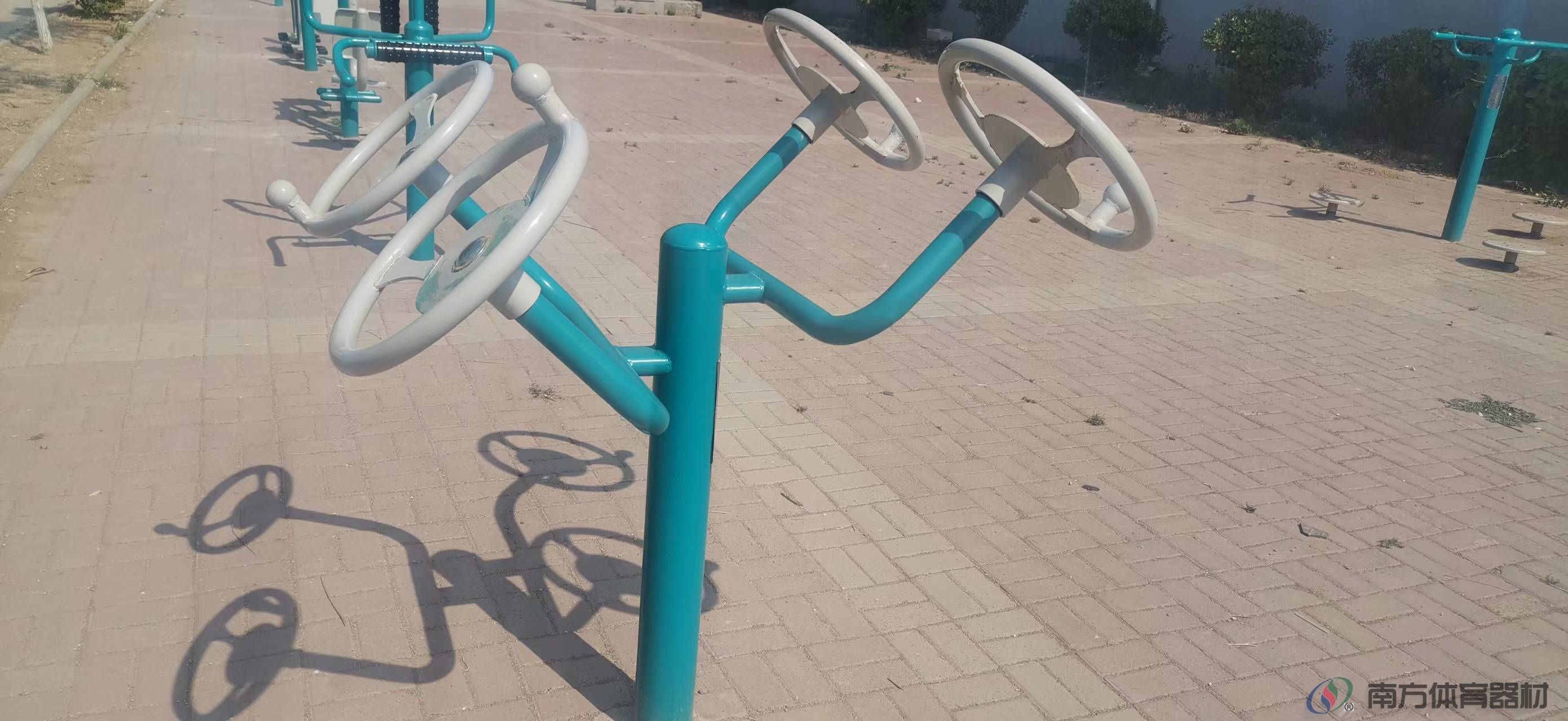 南方体育器材 南方体育器材