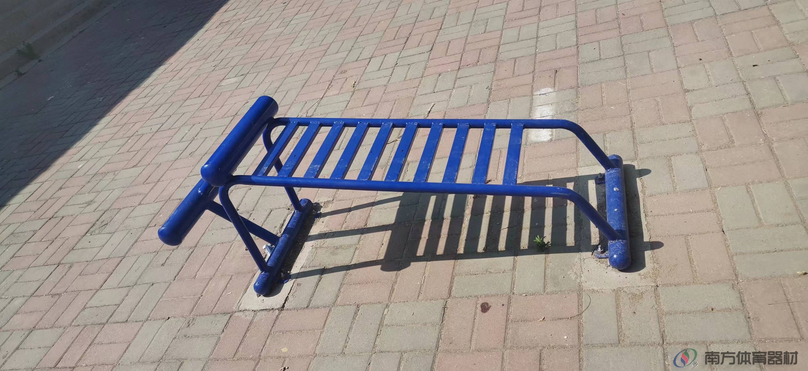 南方体育器材 南方体育器材