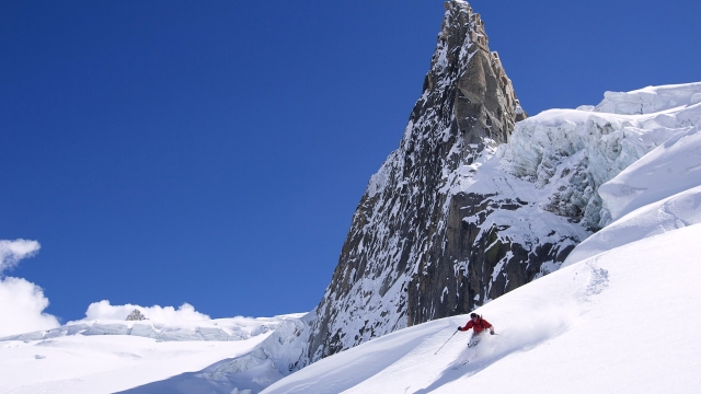天博体育官方平台入口两位韩国美女室内健身秀