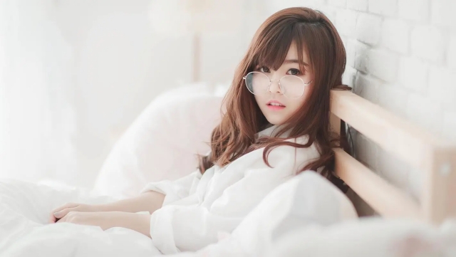 天博体育官方平台入口塑胶跑道材料硬度与低温性能研究